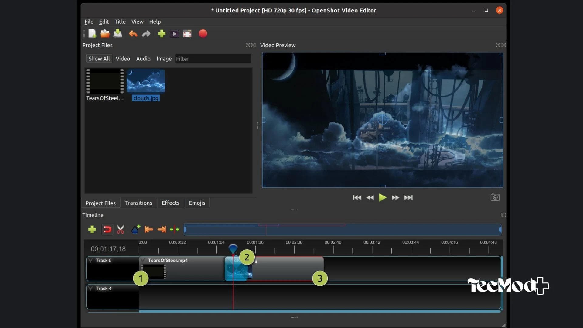 Editor de vídeo OpenShot em uso no computador.