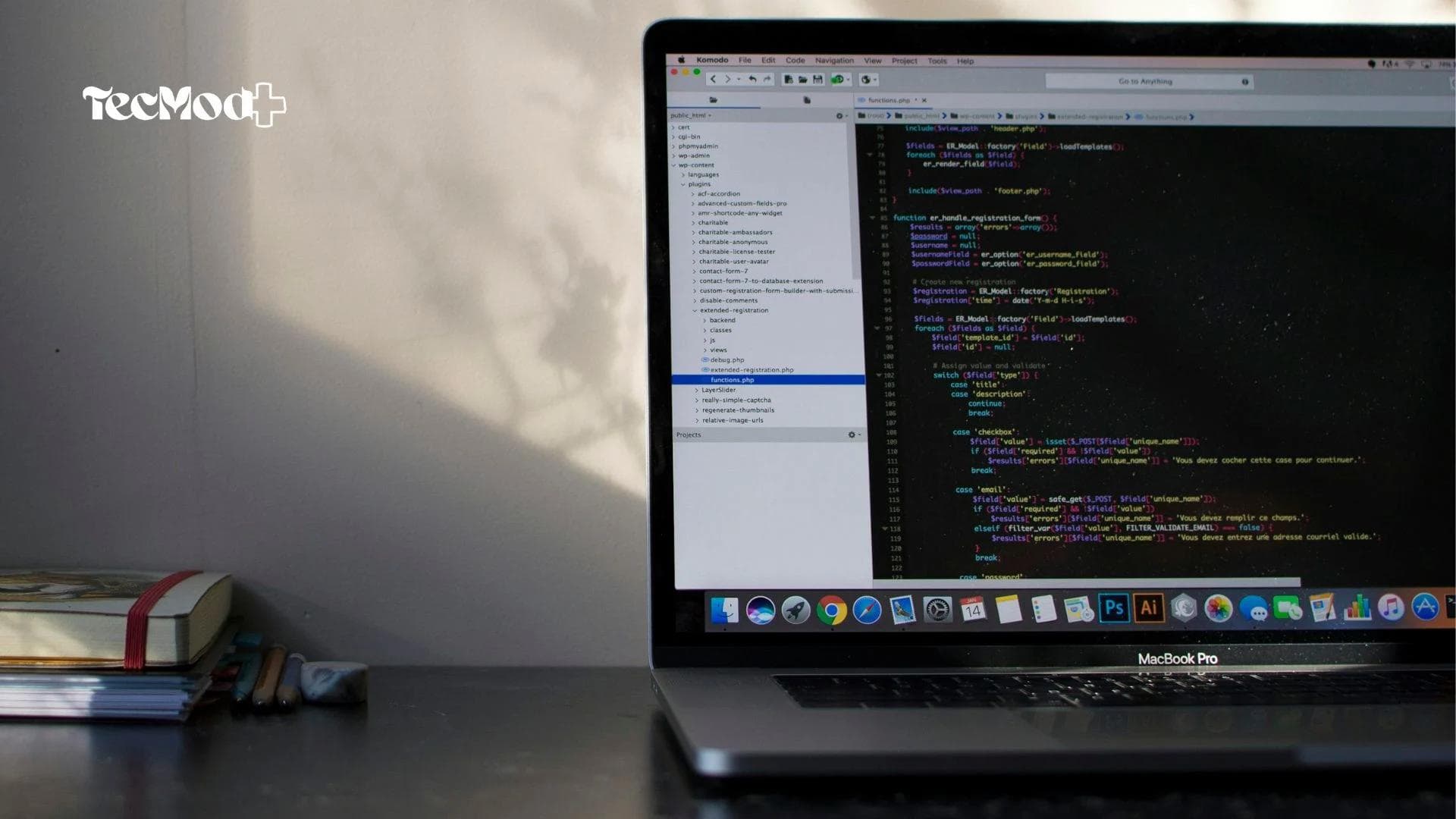 Software de programação com código-fonte em desenvolvimento.